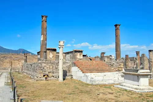 Pompey Pillar