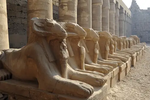 luxor-temple