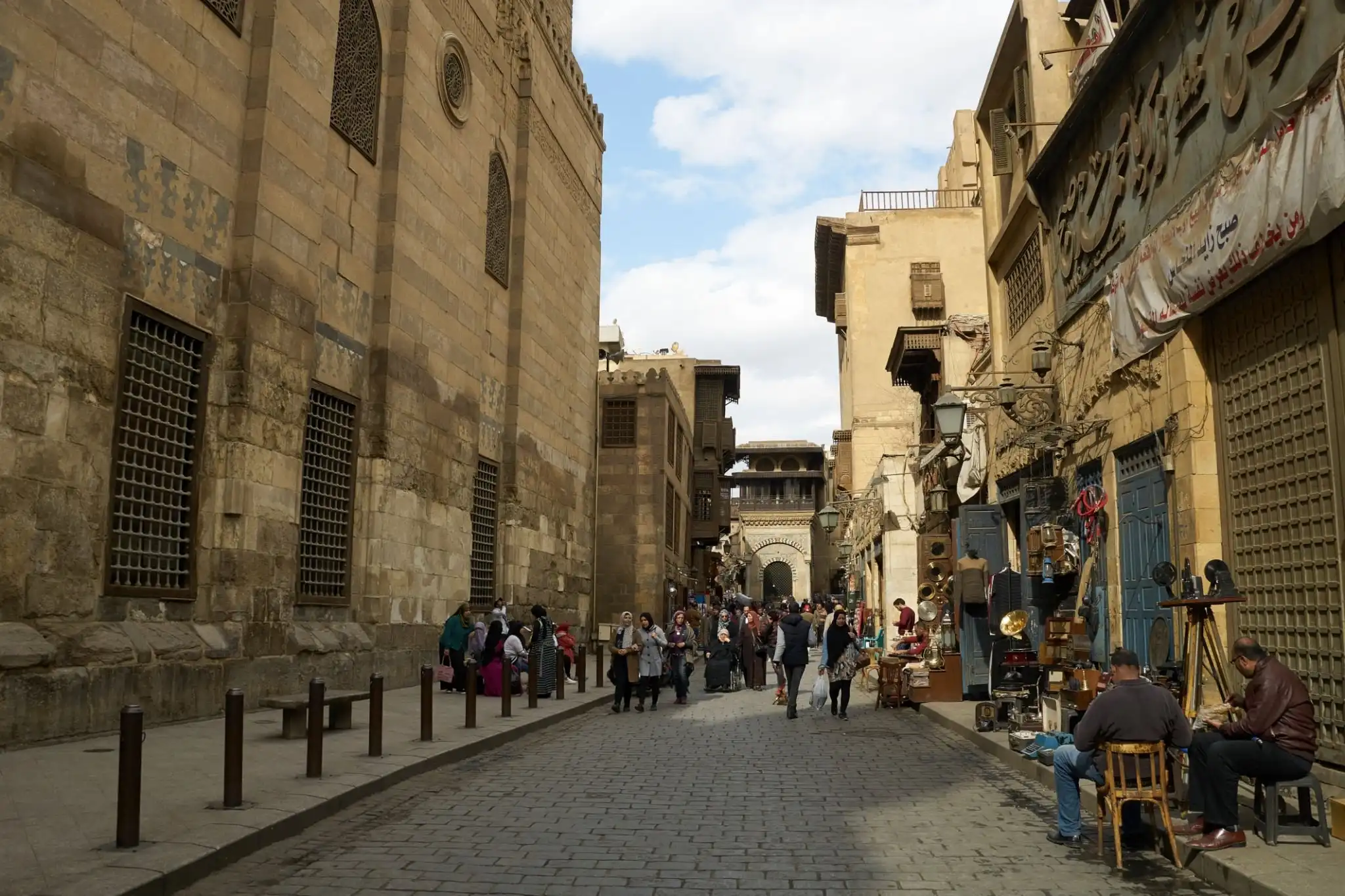 Day Trip To Egyptian Museum Old Cairo & Bazaar