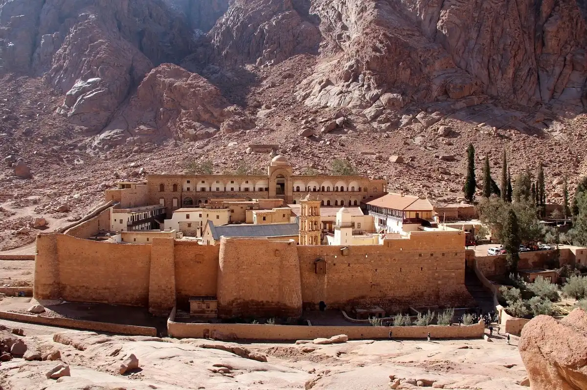 Day tour to ST Catherine and Dahab From Sharm El Sheikh