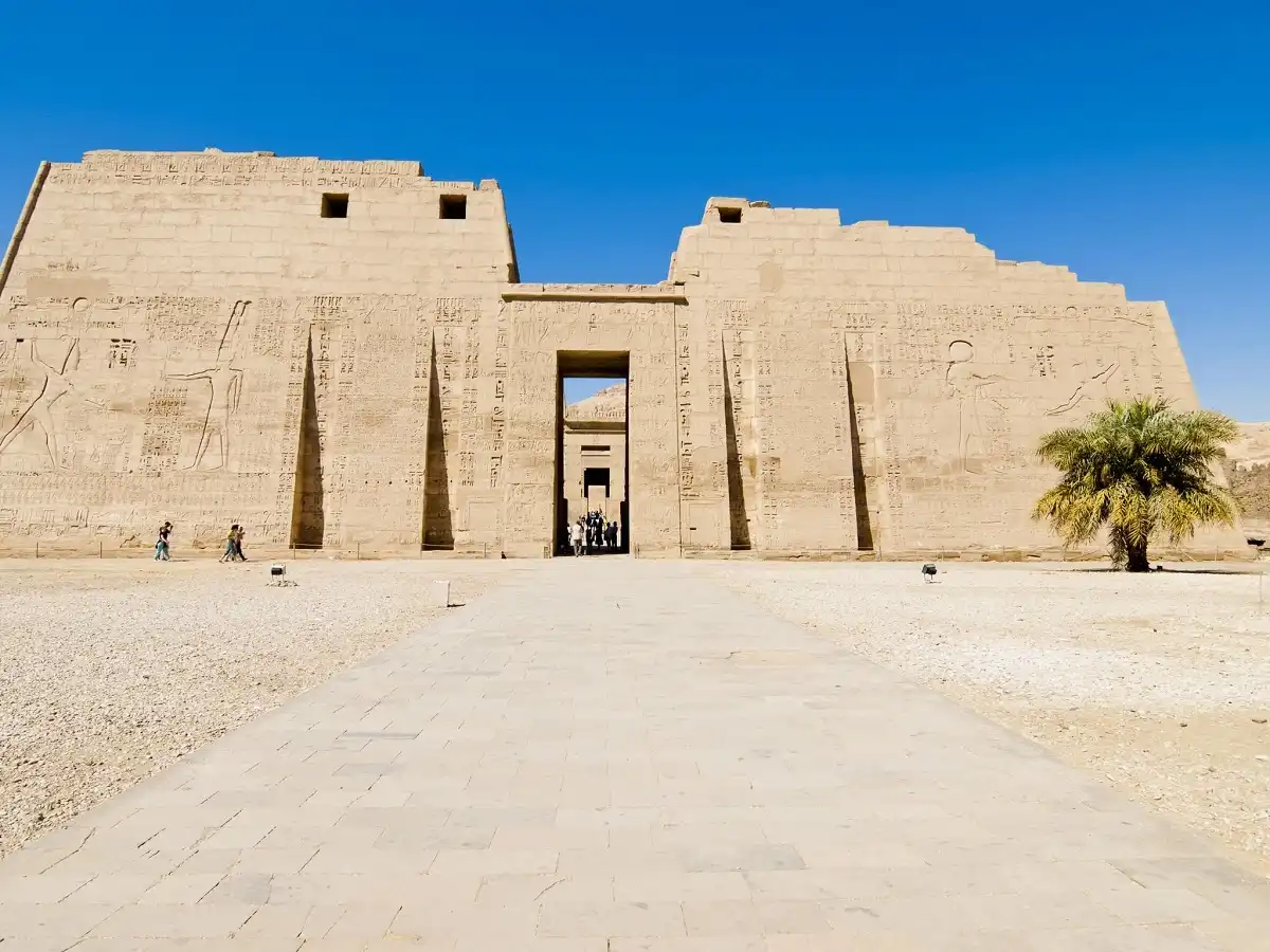 Luxor Excursions Visit Habu Temple Valley of Workers and Queens