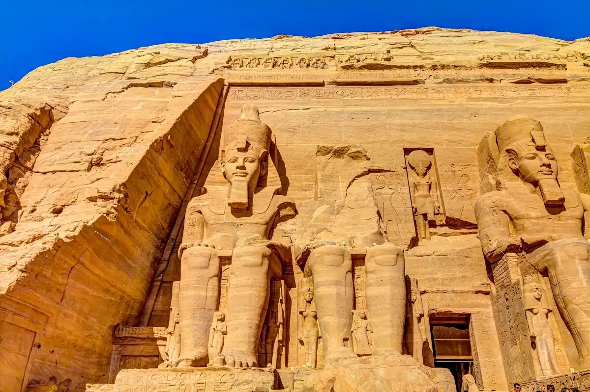 Sun Alignment Phenomenon of Abu Simbel Tours and Trips