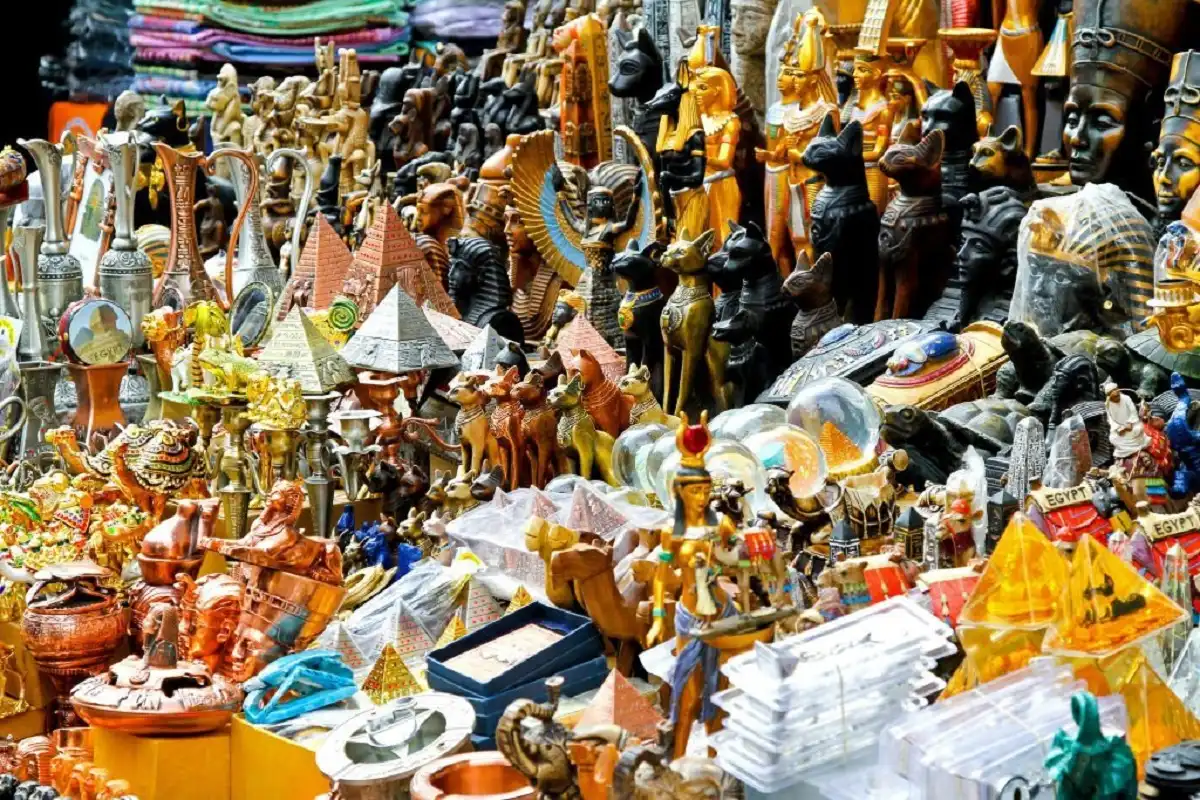 10 Traditional Souvenirs to Buy in Egypt